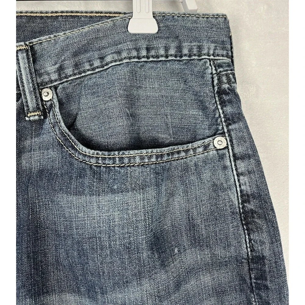 Levis levis 514